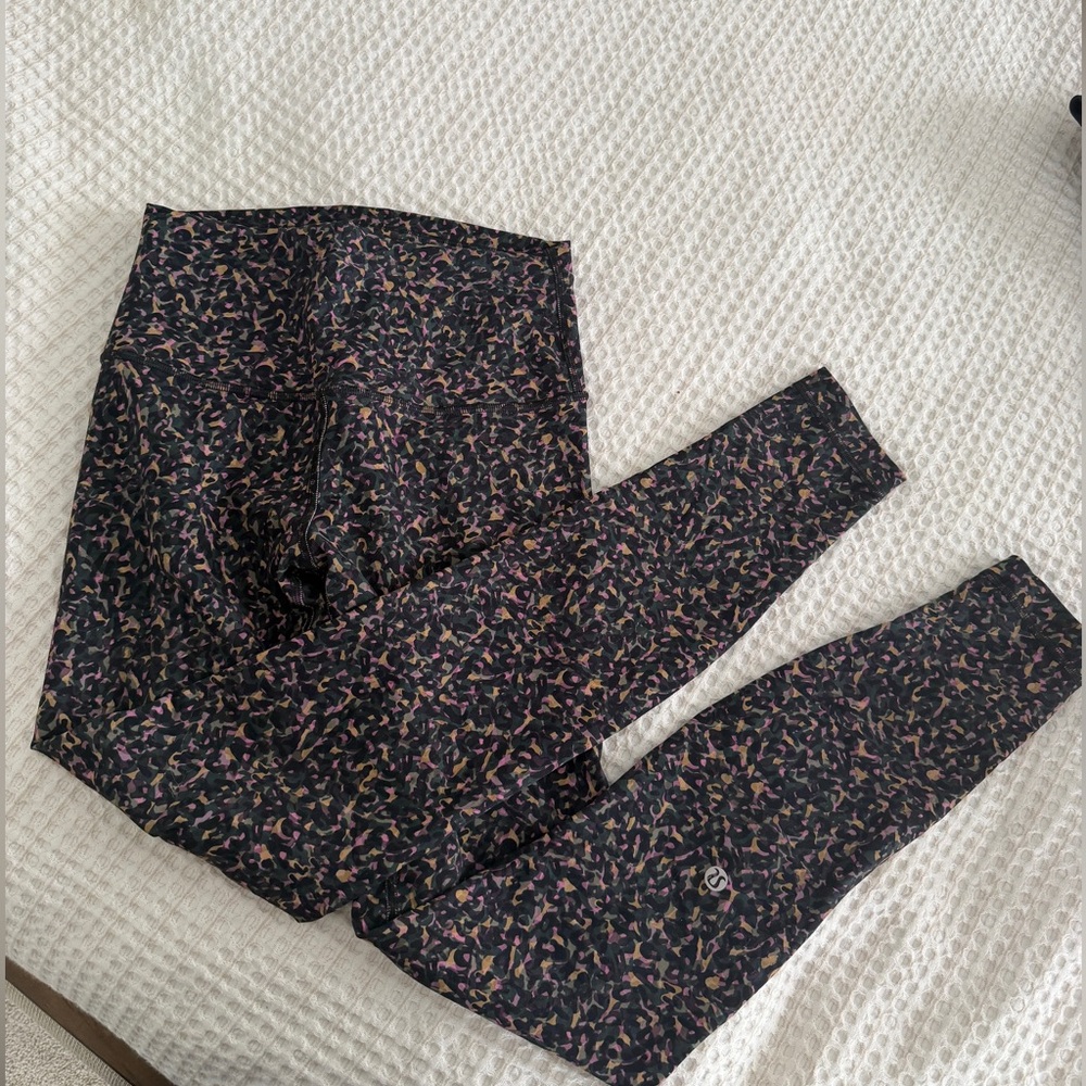 Lululemon wunder train High rise tight